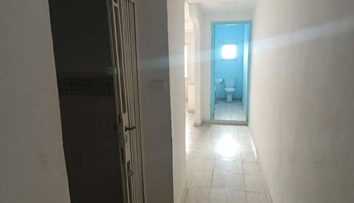 Deux étages commerciaux à vendre – Quartier El Mansoura, Kairouan